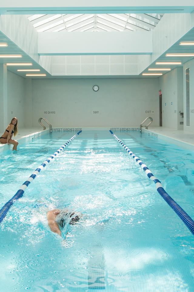 Mercedes Club screenshot image 2_Popularmodapk.com